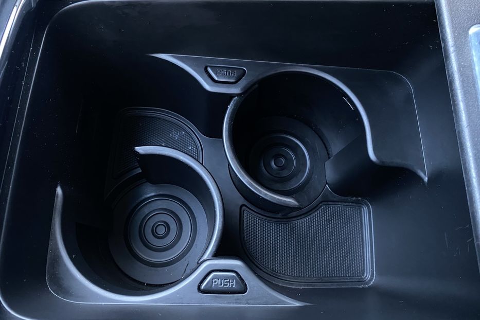 Продам Kia Niro 64kWhМакс.комплектаціяPrestige 2020 года в Львове