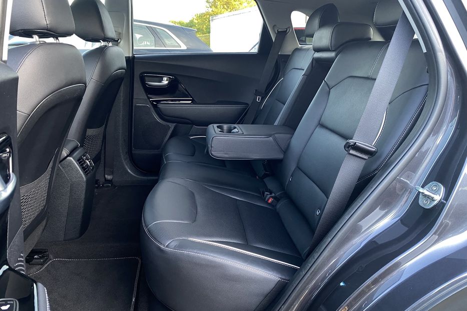 Продам Kia Niro 64kWhМакс.комплектаціяPrestige 2020 года в Львове