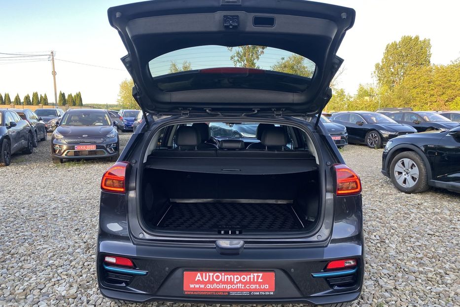 Продам Kia Niro 64kWhМакс.комплектаціяPrestige 2020 года в Львове