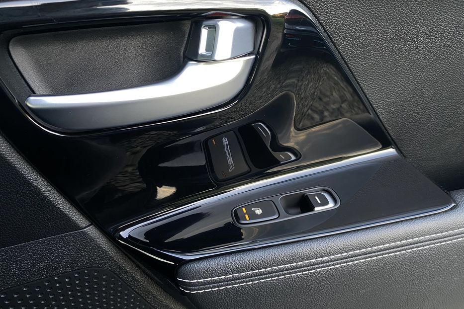 Продам Kia Niro 64kWhМакс.комплектаціяPrestige 2020 года в Львове