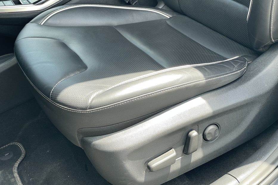 Продам Kia Niro 64 kw 2019 года в Львове
