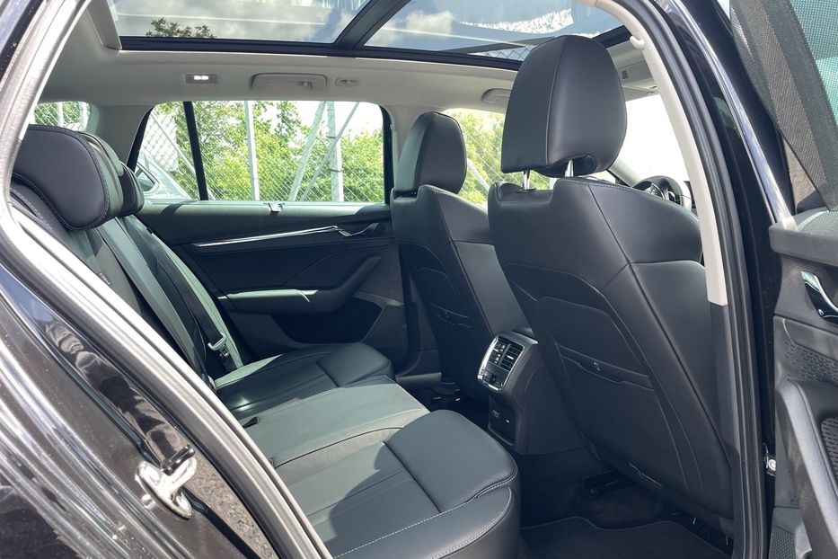 Продам Skoda Octavia Style 2021 года в Львове