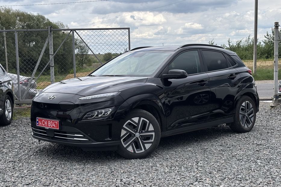 Продам Hyundai Kona 64 kw м.Рівне 2021 года в Львове