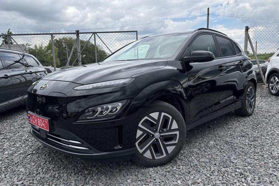 Продам Hyundai Kona 64 kw м.Рівне 2021 года в Львове