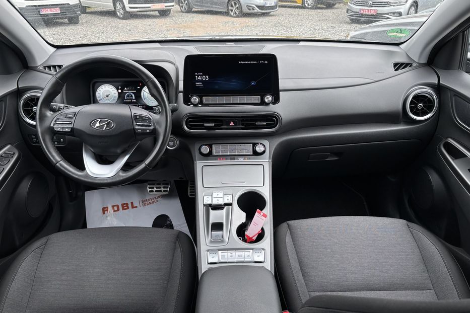 Продам Hyundai Kona 64 kw м.Рівне 2021 года в Львове