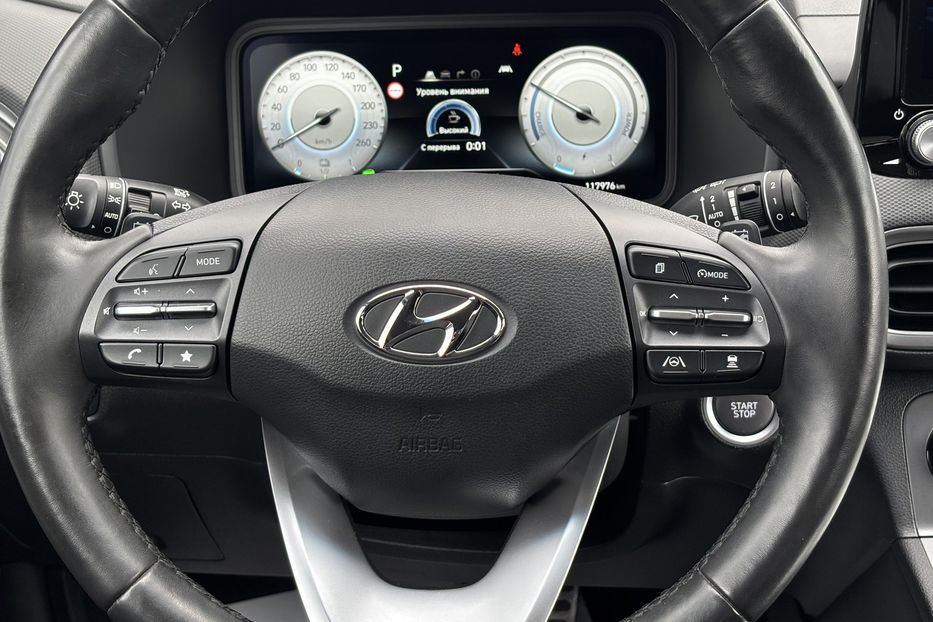 Продам Hyundai Kona 64 kw м.Рівне 2021 года в Львове