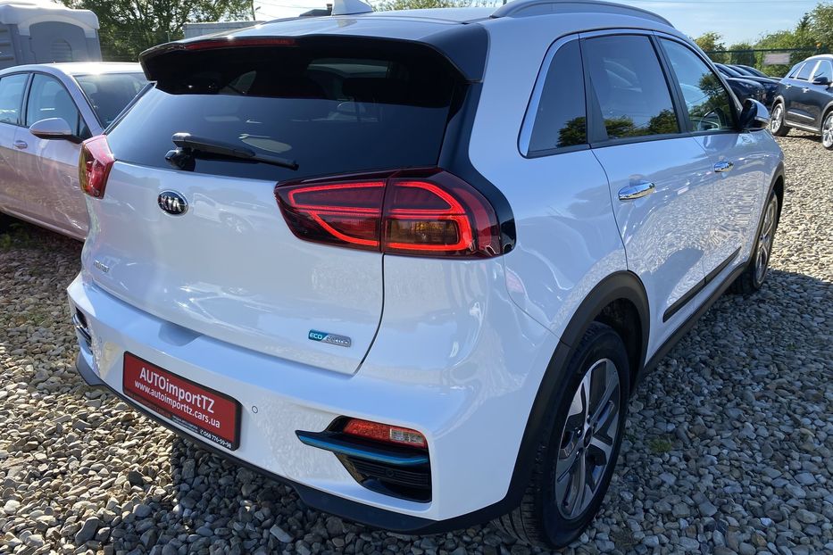 Продам Kia Niro 64kWh Макс.+Колеса РЕЗЕРВ 2020 года в Львове