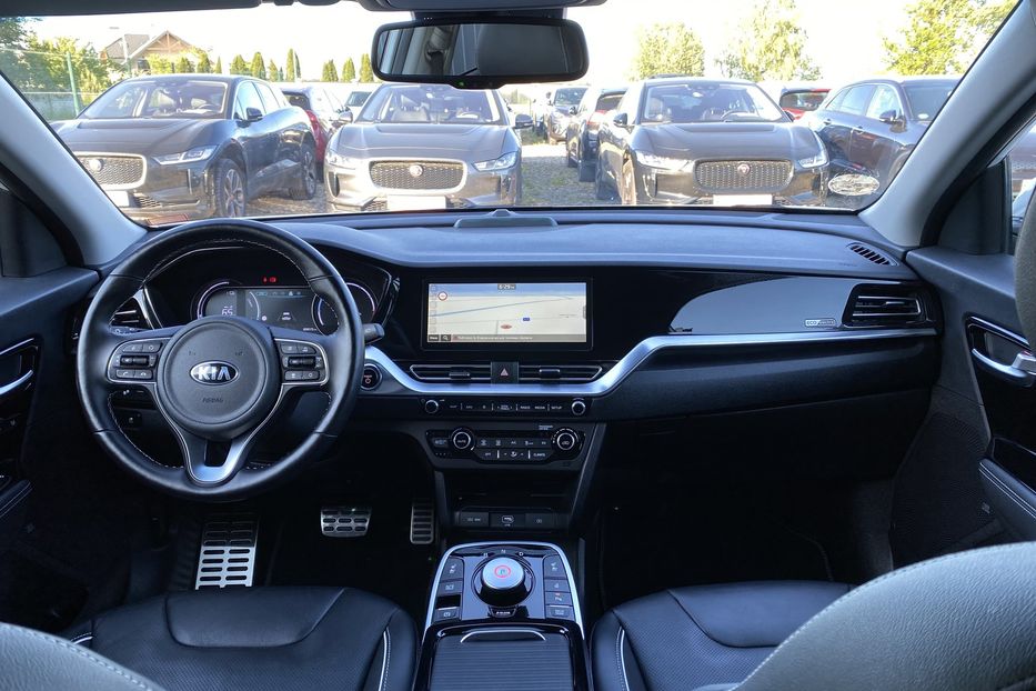 Продам Kia Niro 64kWh Макс.+Колеса РЕЗЕРВ 2020 года в Львове