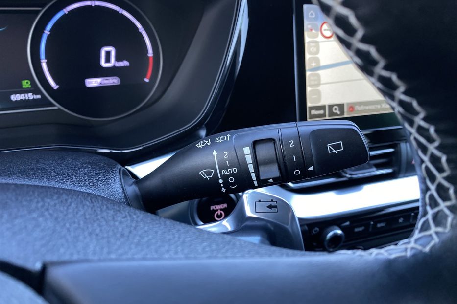 Продам Kia Niro 64kWh Макс.+Колеса РЕЗЕРВ 2020 года в Львове