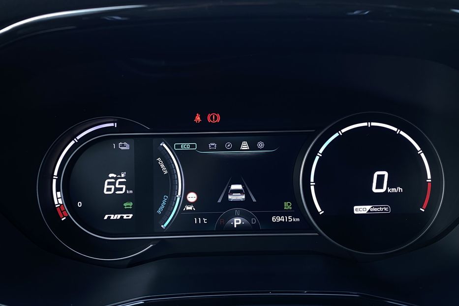 Продам Kia Niro 64kWh Макс.+Колеса РЕЗЕРВ 2020 года в Львове
