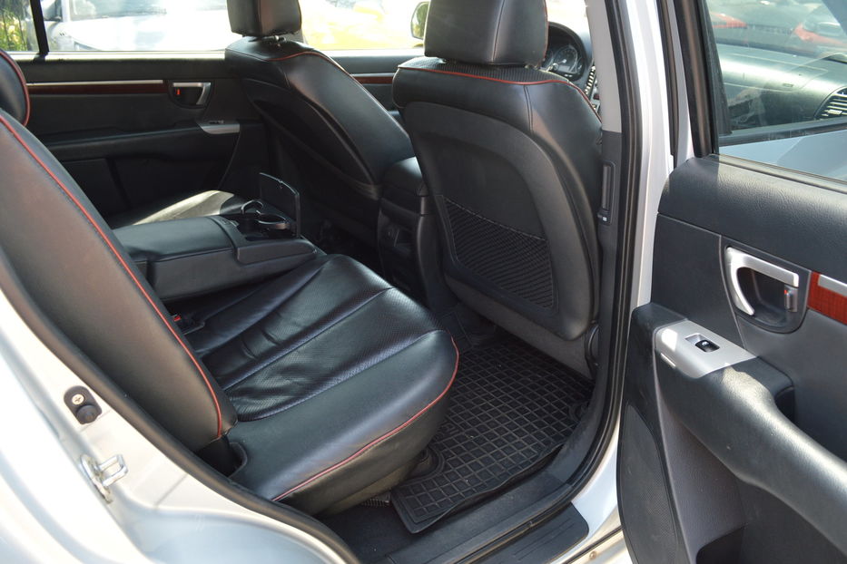 Продам Hyundai Santa FE 7 мест 2008 года в Одессе