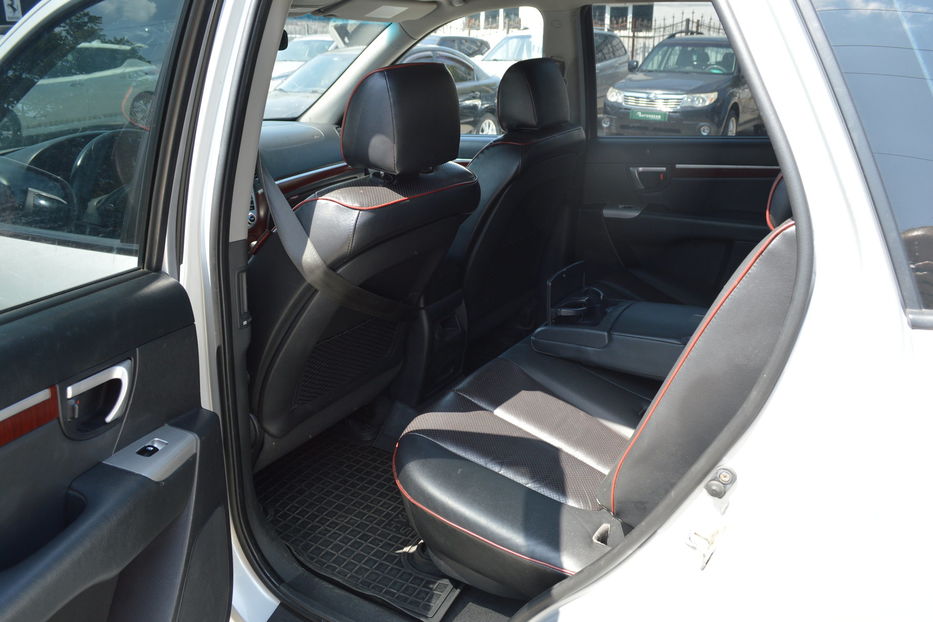 Продам Hyundai Santa FE 7 мест 2008 года в Одессе