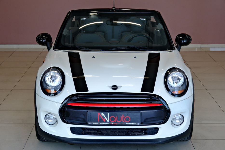 Продам MINI Cooper Convertible 2019 года в Одессе