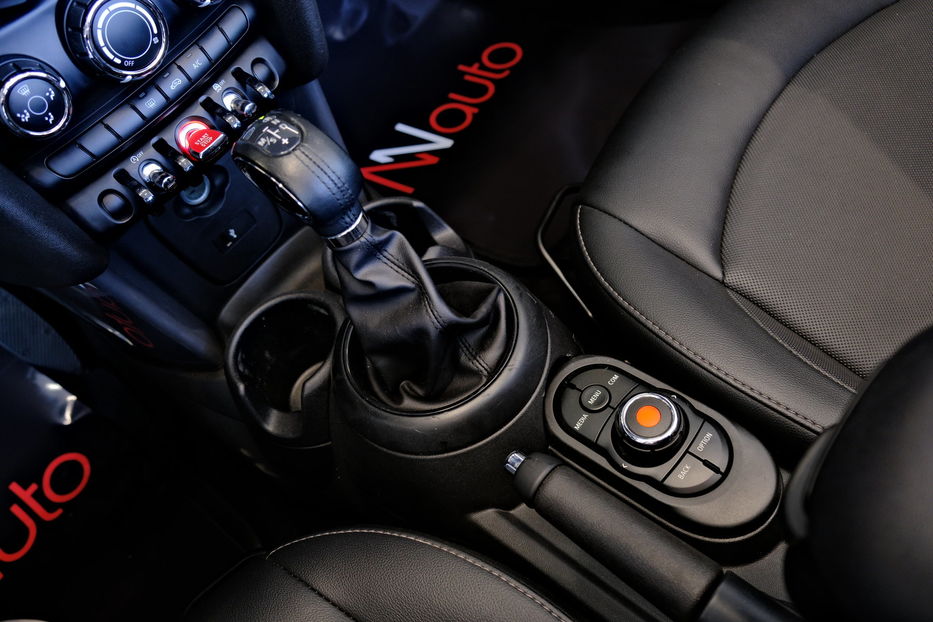 Продам MINI Cooper Convertible 2019 года в Одессе