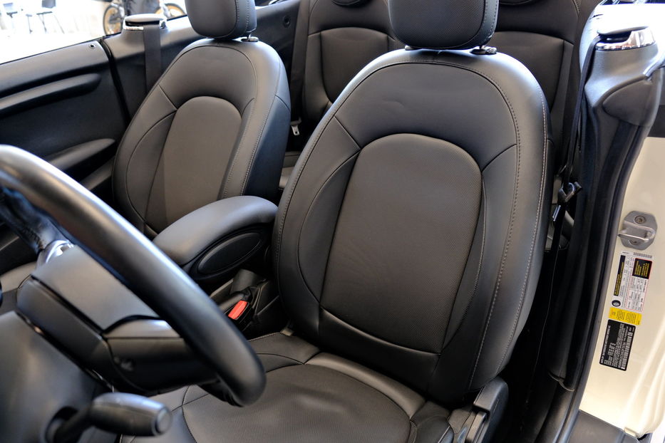 Продам MINI Cooper Convertible 2019 года в Одессе