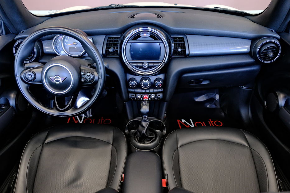 Продам MINI Cooper Convertible 2019 года в Одессе