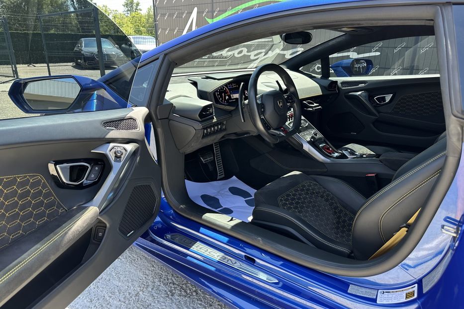 Продам Lamborghini Huracan 2017 года в Киеве