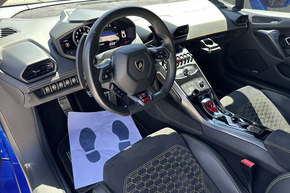 Продам Lamborghini Huracan 2017 года в Киеве
