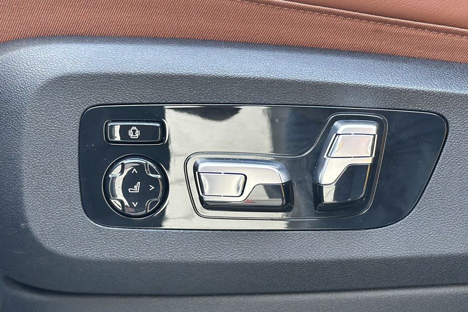 Продам BMW Alpina XB7 2023 года в Киеве