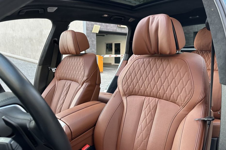 Продам BMW Alpina XB7 2023 года в Киеве