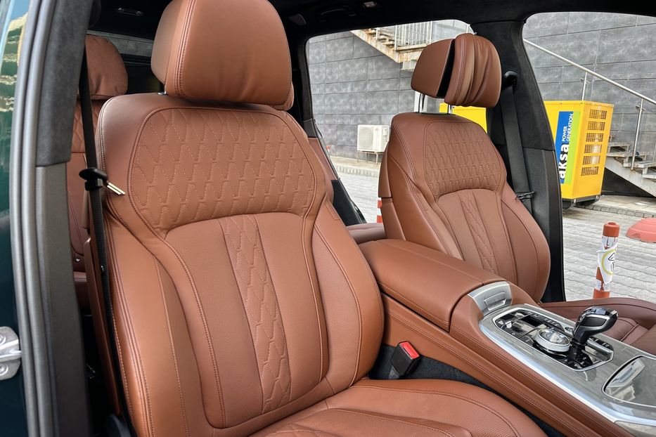 Продам BMW Alpina XB7 2023 года в Киеве