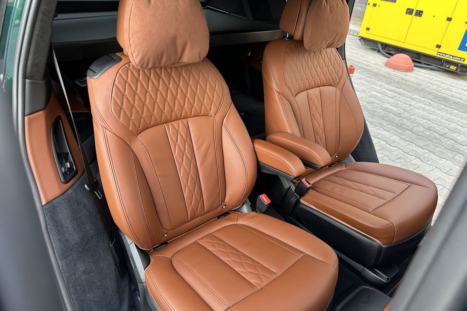 Продам BMW Alpina XB7 2023 года в Киеве
