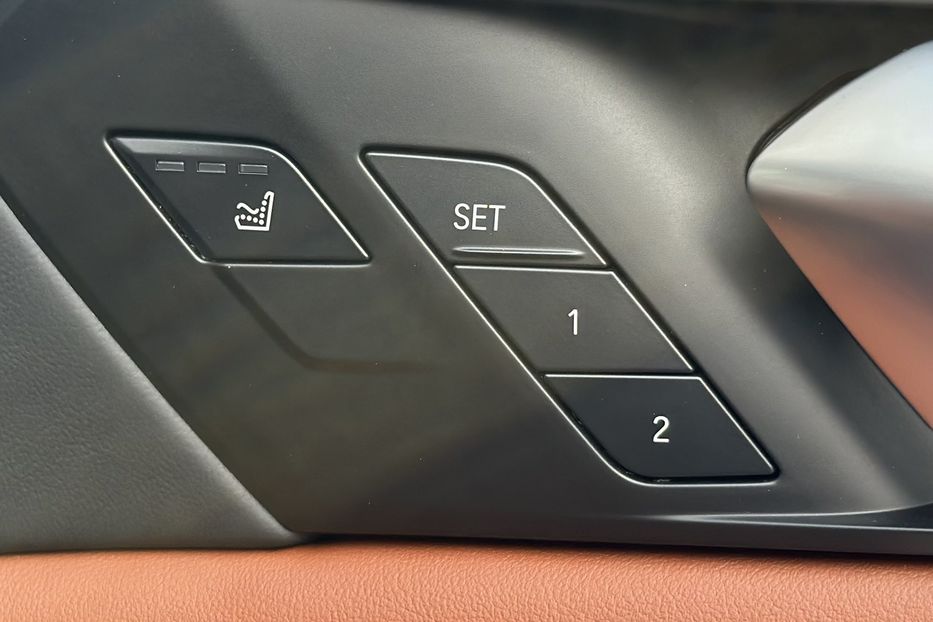 Продам BMW Alpina XB7 2023 года в Киеве