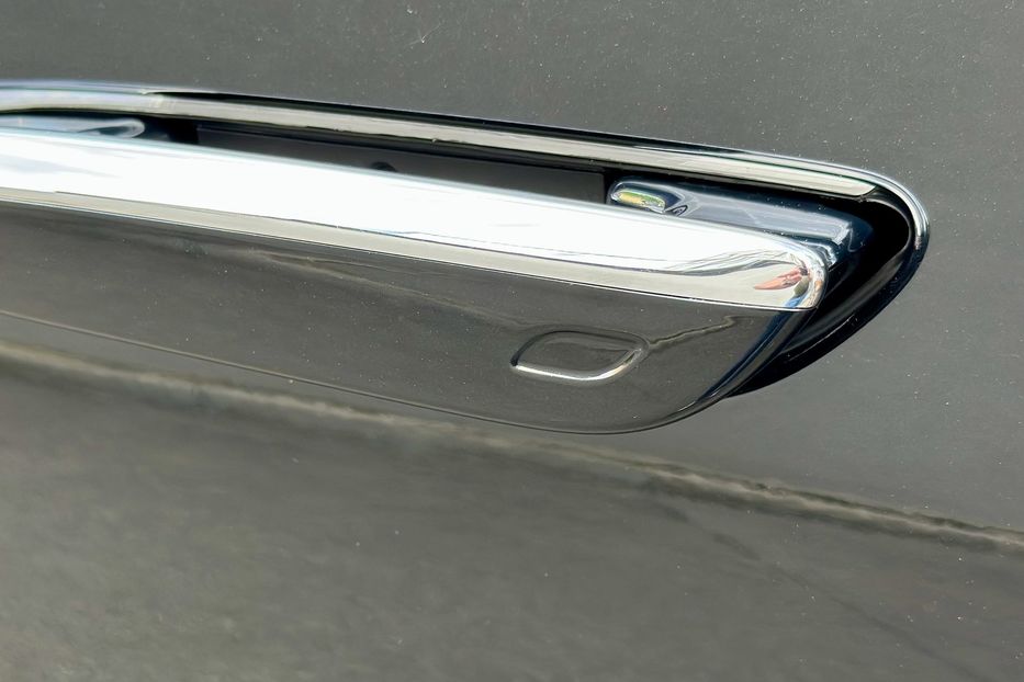Продам Maybach S600 S580 2021 года в Киеве