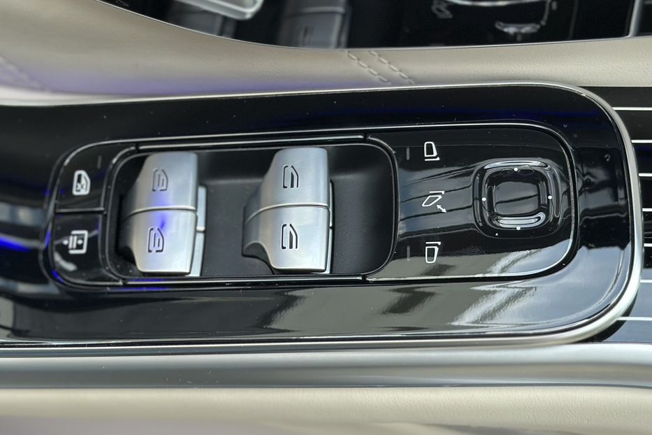 Продам Maybach S600 S580 2021 года в Киеве