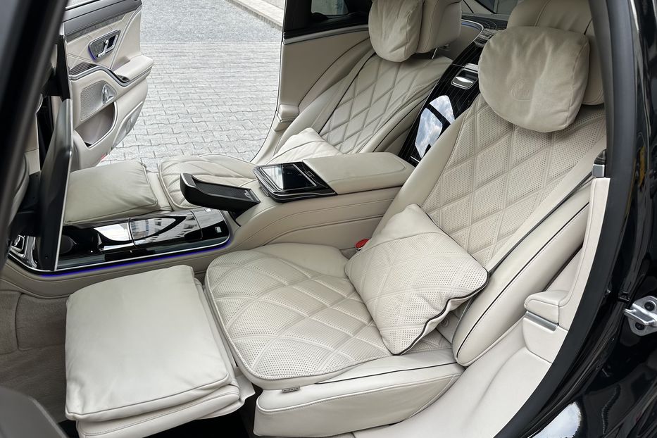 Продам Maybach S600 S580 2021 года в Киеве