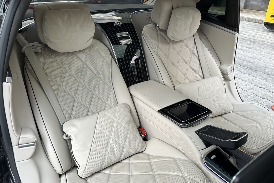 Продам Maybach S600 S580 2021 года в Киеве