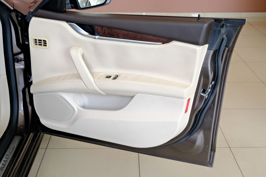Продам Maserati Ghibli 2015 года в Одессе