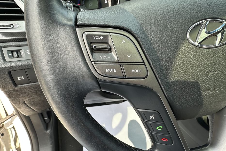 Продам Hyundai Santa FE 2.2 diesel 4wd 2013 года в Киеве