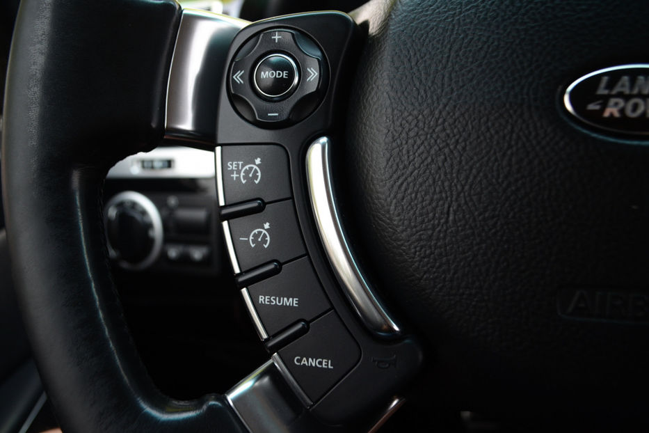 Продам Land Rover Range Rover 2010 года в Киеве
