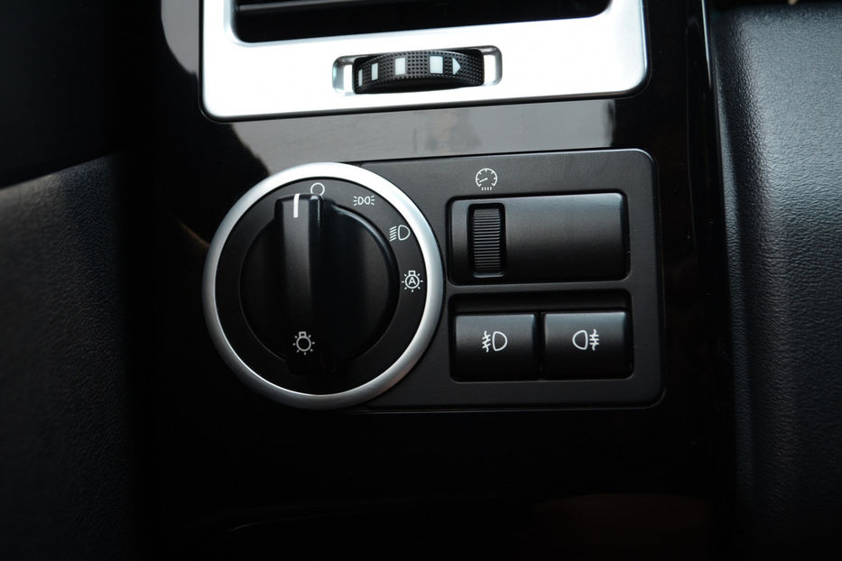 Продам Land Rover Range Rover 2010 года в Киеве