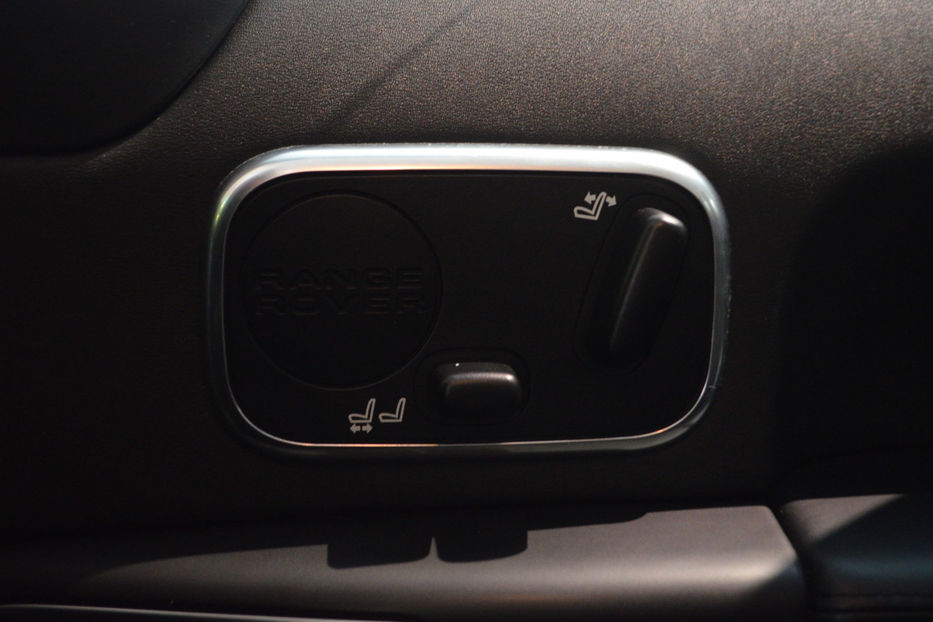 Продам Land Rover Range Rover 2010 года в Киеве