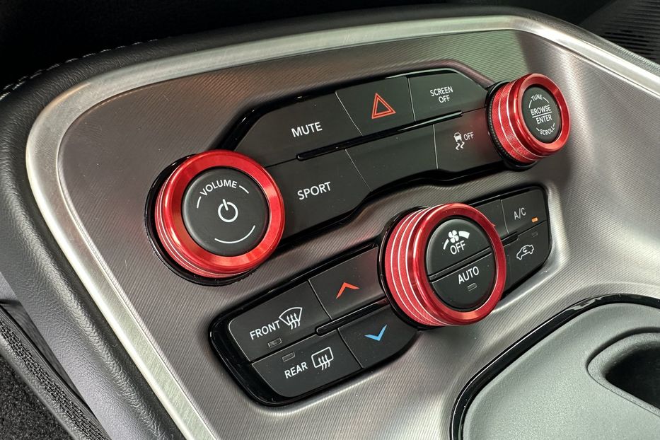 Продам Dodge Challenger 2021 года в Киеве