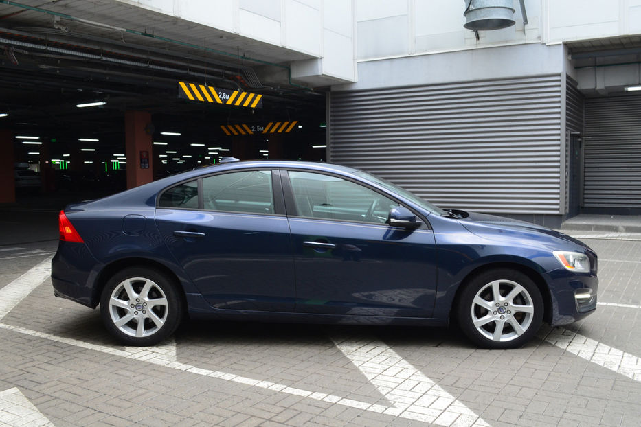 Продам Volvo S60 2014 года в Киеве