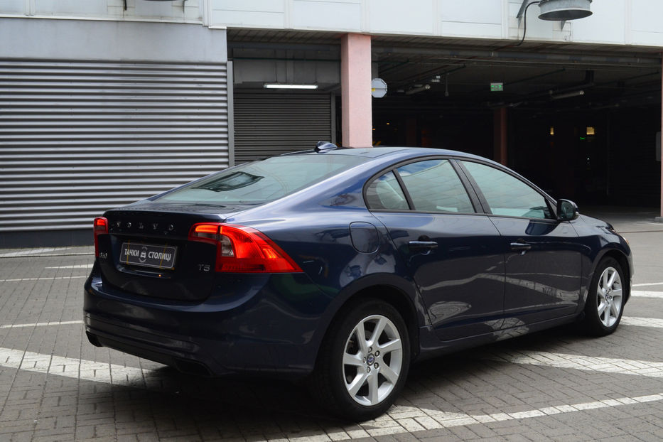 Продам Volvo S60 2014 года в Киеве