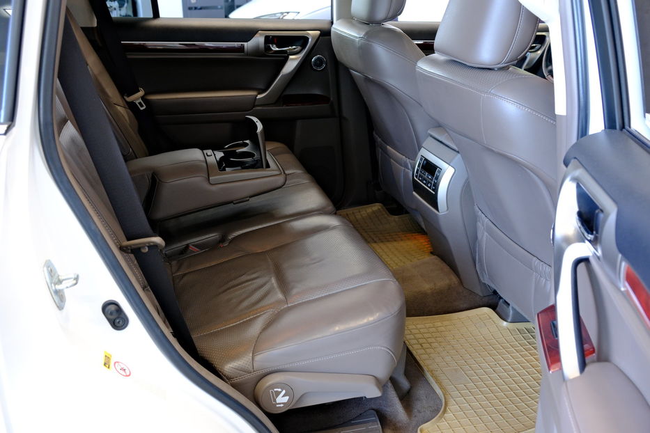 Продам Lexus GX 460 2013 года в Одессе