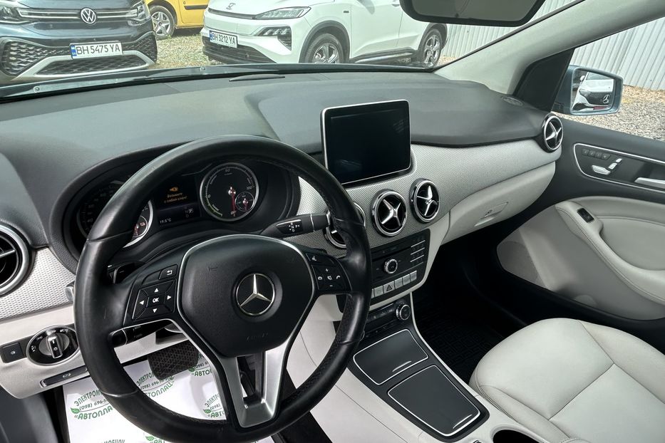 Продам Mercedes-Benz B-Class B250E 2015 года в Одессе
