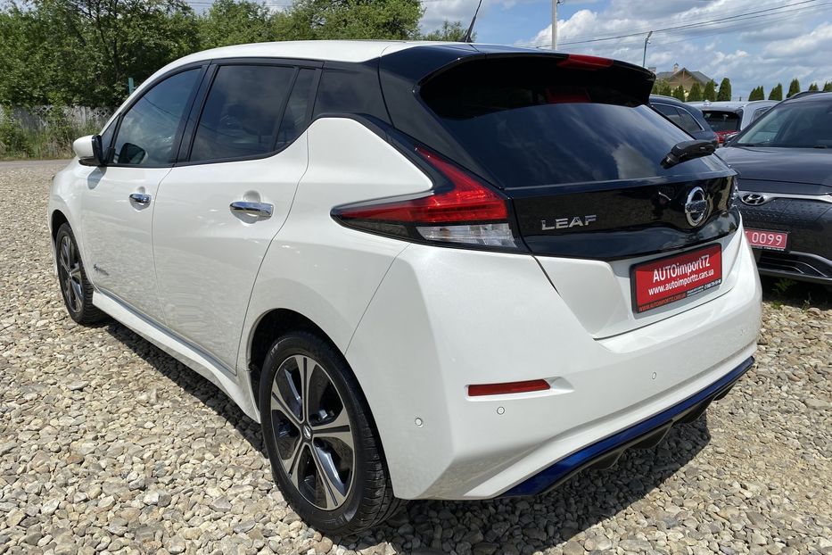 Продам Nissan Leaf 62кВтПдгрівсидінКермаКамера360 2020 года в Львове