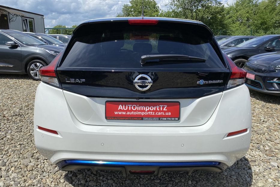 Продам Nissan Leaf 62кВтПдгрівсидінКермаКамера360 2020 года в Львове