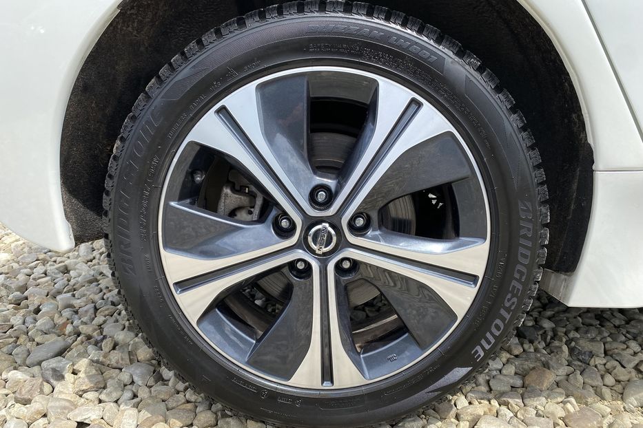 Продам Nissan Leaf 62кВтПдгрівсидінКермаКамера360 2020 года в Львове