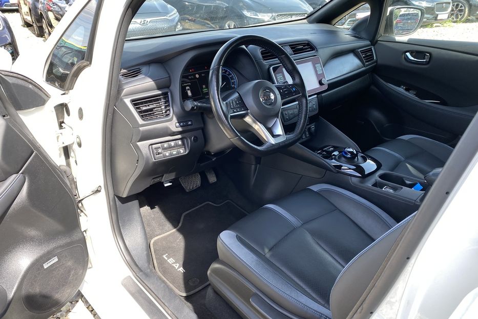 Продам Nissan Leaf 62кВтПдгрівсидінКермаКамера360 2020 года в Львове