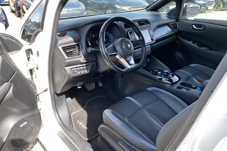 Продам Nissan Leaf 62кВтПдгрівсидінКермаКамера360 2020 года в Львове