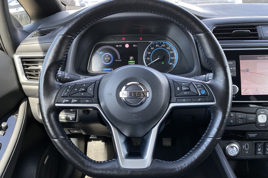 Продам Nissan Leaf 62кВтПдгрівсидінКермаКамера360 2020 года в Львове