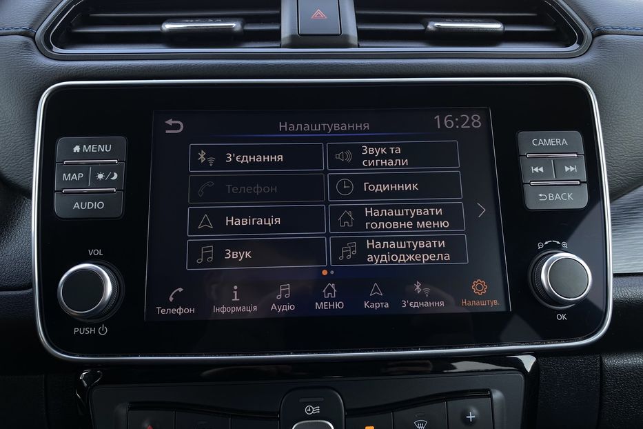 Продам Nissan Leaf 62кВтПдгрівсидінКермаКамера360 2020 года в Львове