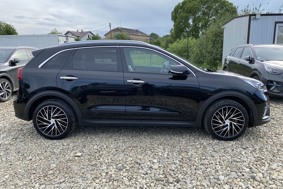 Продам Kia Niro 64kWhМакс.комплектаціяPrestige 2020 года в Львове