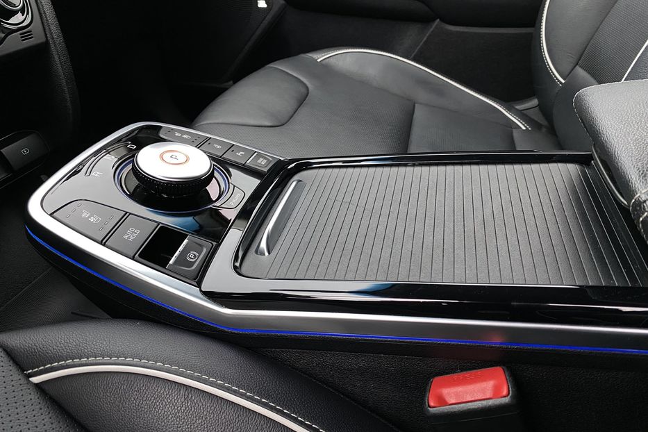 Продам Kia Niro 64kWhМакс.комплектаціяPrestige 2020 года в Львове